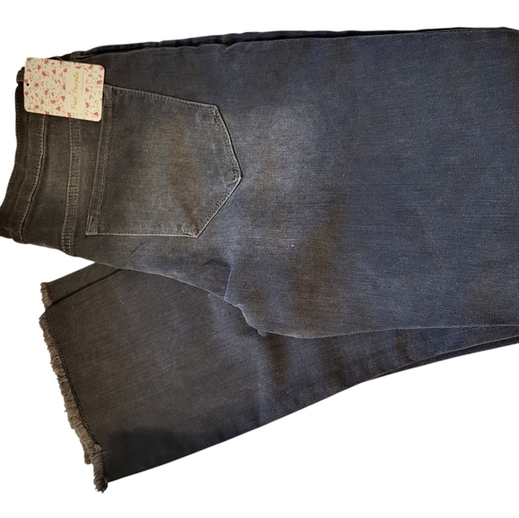 NWT FREE PEOPLE Black size 28 women's denim Rae hem - Picture 9 of 12